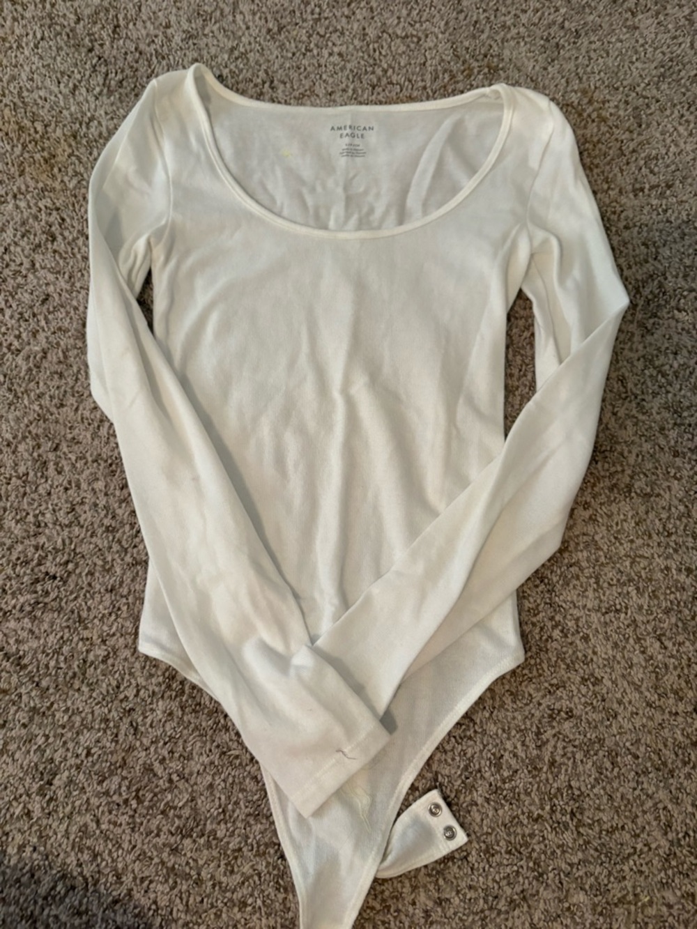 American Eagle Outfitters White Long-Sleeve Scoop Neck Bodysuit